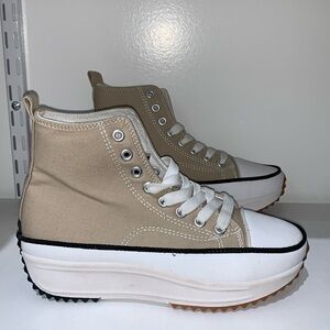 WOMENS CANVAS HIGH TOP SNEAKERS